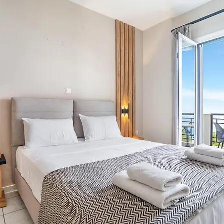 Sunset Premium 8 Daire Áyios Nikítas
